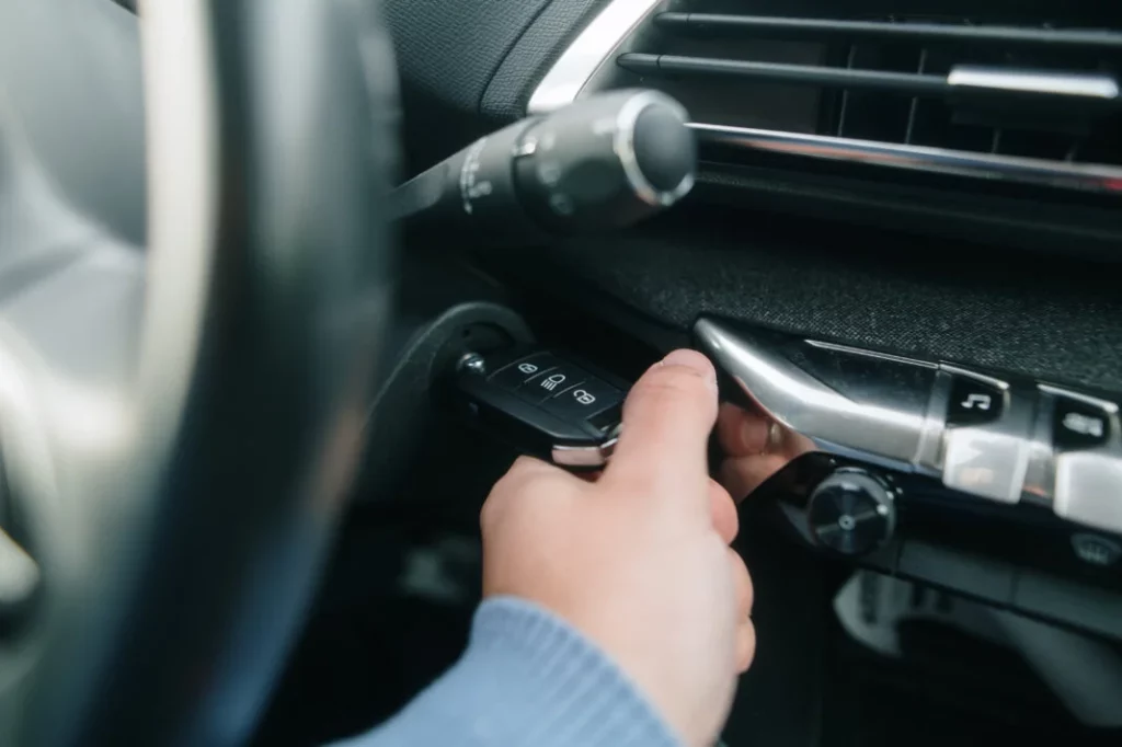Bestuurder ervaart startproblemen met zijn auto